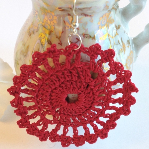 ❤️Red Lace earrings lightweight Handmade Boho - Picture 2 of 2